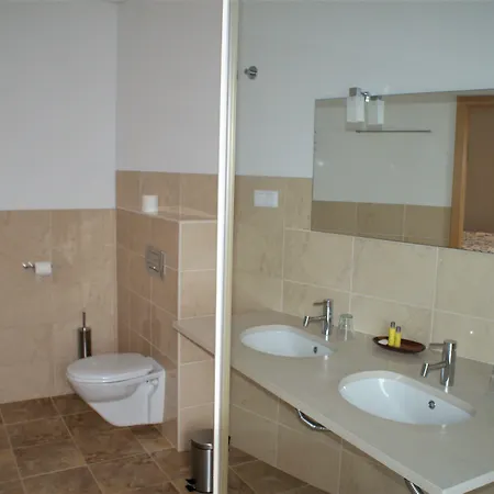 Casa Aguas Mansas Bed & Breakfast Cadima