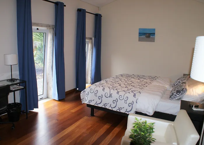 Casa Aguas Mansas 住宿加早餐酒店 Cadima